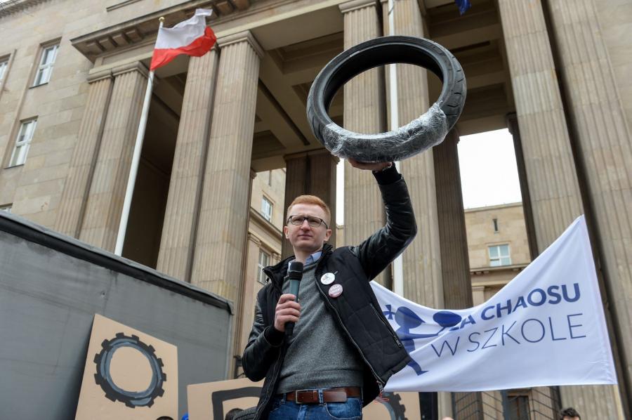 Protest przed MEN