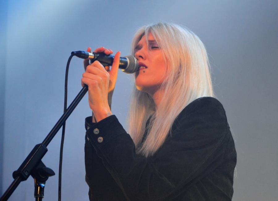 Daria Zawiałow gościnnie u Buslava. Koncert w klubie Niebo, Warszawa; 14.03.2018