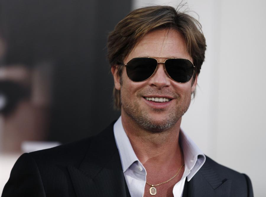 Angelina i Brad na premierze "Salt"