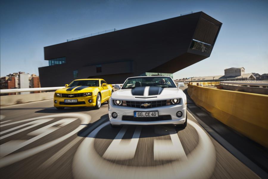 Co wybrać? Camaro coupe czy kabrio