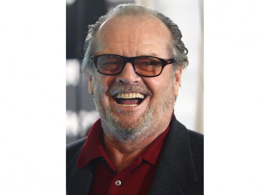 Jack Nicholson. Ma 6 dzieci z 5 różnymi partnerkami. Przyznaje się, że w jego życiu przewinęło się ok. 2000 kobiet