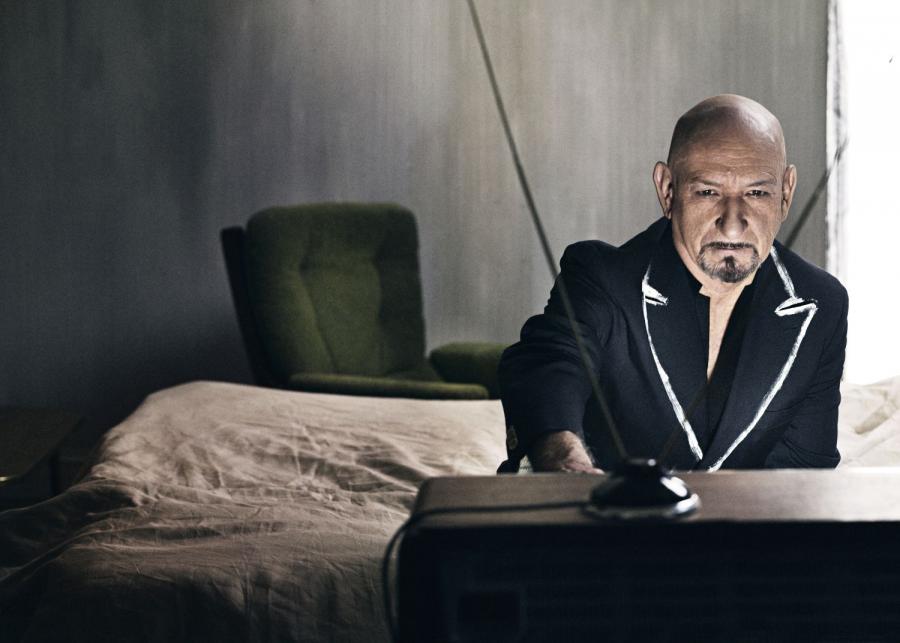 Sir Ben Kingsley w obiektywie Bryana Adamsa