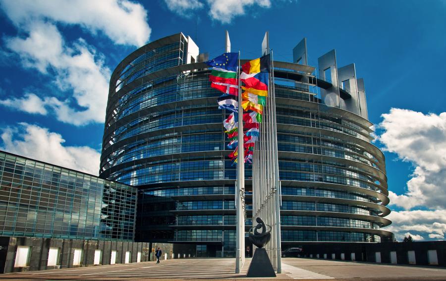 Parlament Europejski Za Przyjęciem Przez Państwa Unii 120 Tys ...