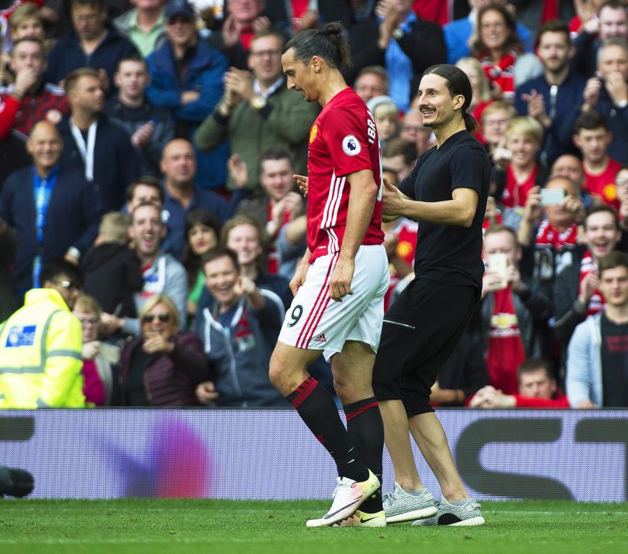 Ibrahimovic "zaatakowany" podczas meczu przez swojego... sobowtóra