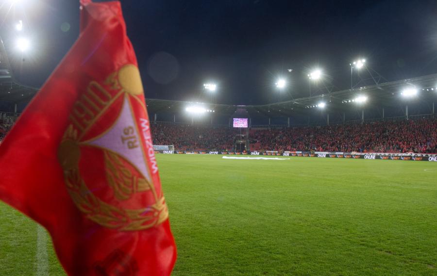 Zbigniew Boniek strzelił pierwszego gola na nowym stadionie na Widzewie